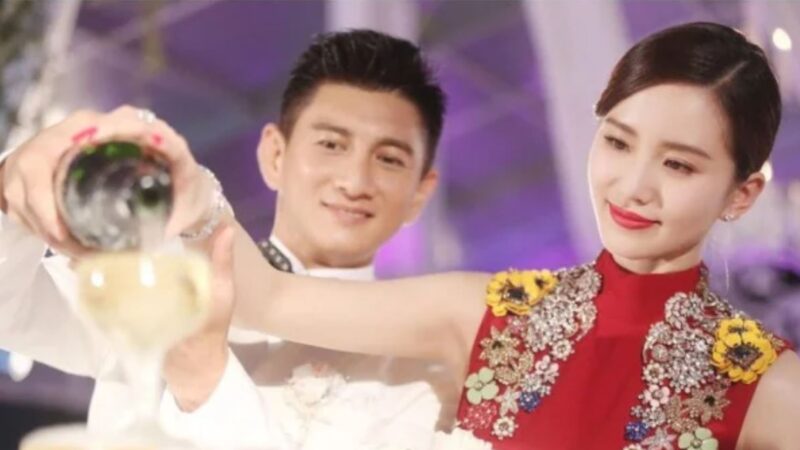 吴奇隆刘诗诗带儿子外出用餐 破婚变传闻（视频）